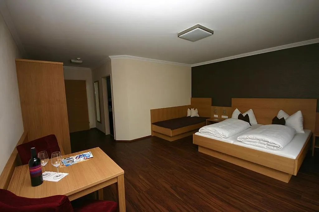 Hotel Herzblut - Joker Card Included In Summer Saalbach-Hinterglemm Austria